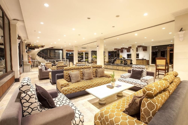 Hotel The Beverly Hills Bali